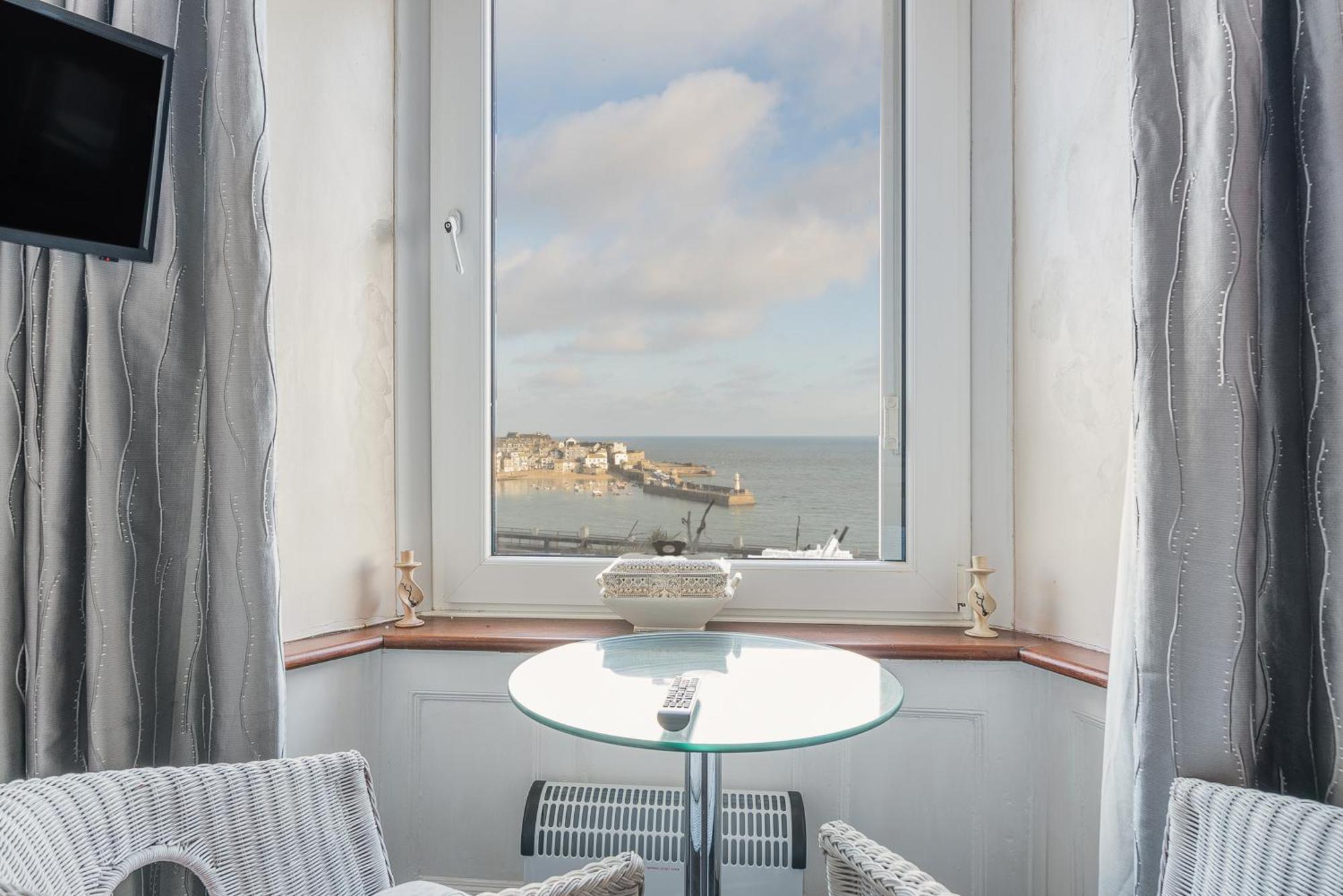 St Ives Golden Hind B&B 외부 사진